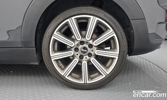 Mini Clubman 2020 2.0 автомат (гидро), миниатюра 7