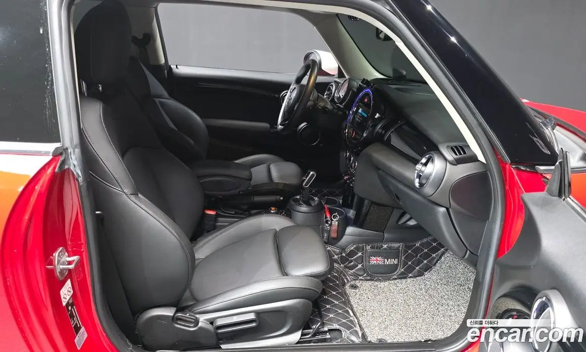 Mini Cooper 2020 1.5 автомат (гидро), фото 17