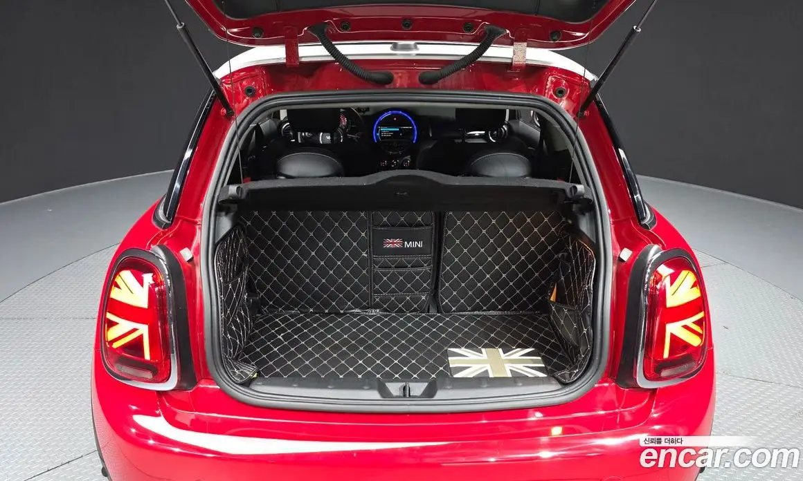 Mini Cooper 2020 1.5 автомат (гидро), фото 26