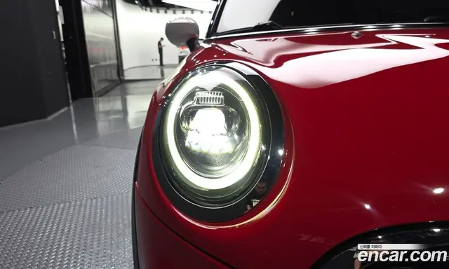 Mini Cooper 2020 1.5 автомат (гидро), миниатюра 8