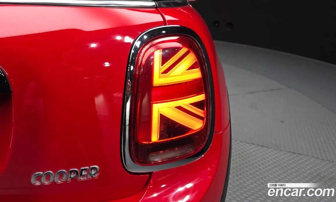 Mini Cooper 2020 1.5 автомат (гидро), фото 9