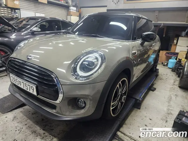 Mini Cooper 2020 1.5 автомат (гидро), миниатюра 1