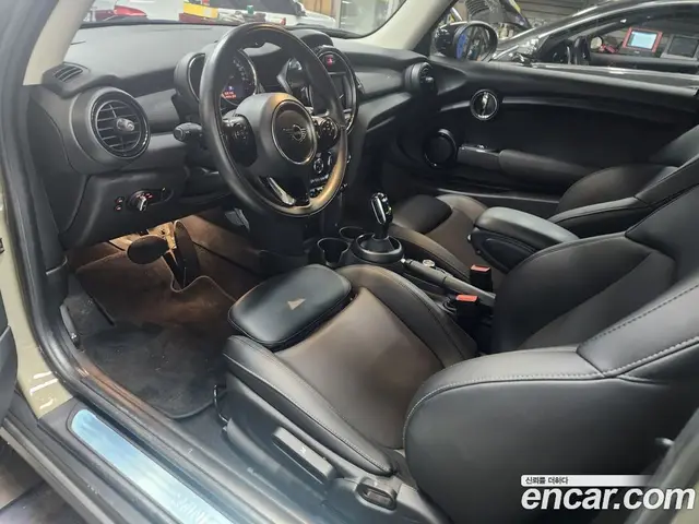 Mini Cooper 2020 1.5 автомат (гидро), миниатюра 12