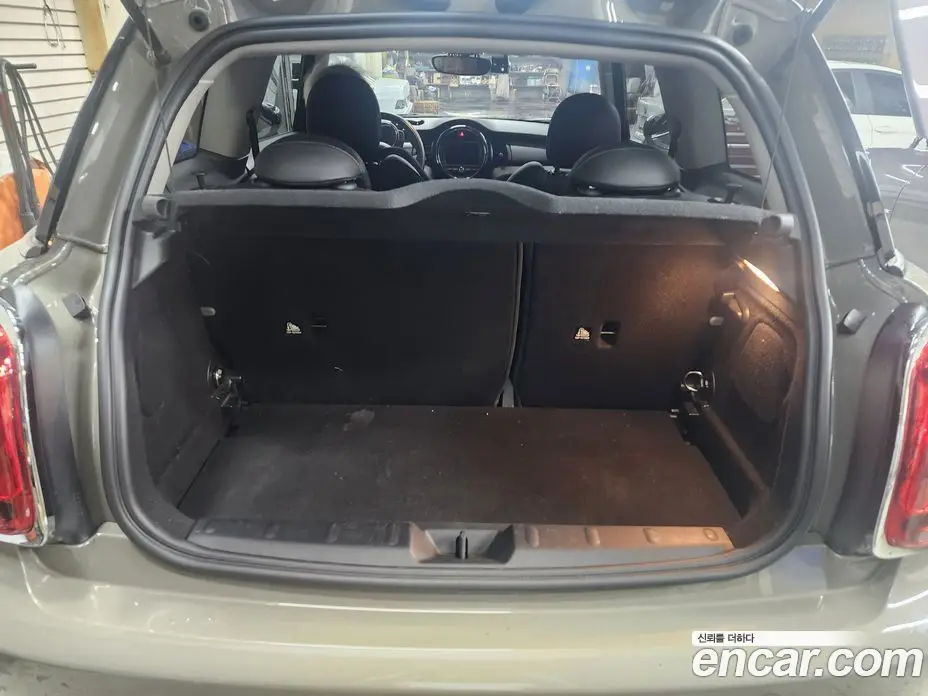 Mini Cooper 2020 1.5 автомат (гидро), фото 13