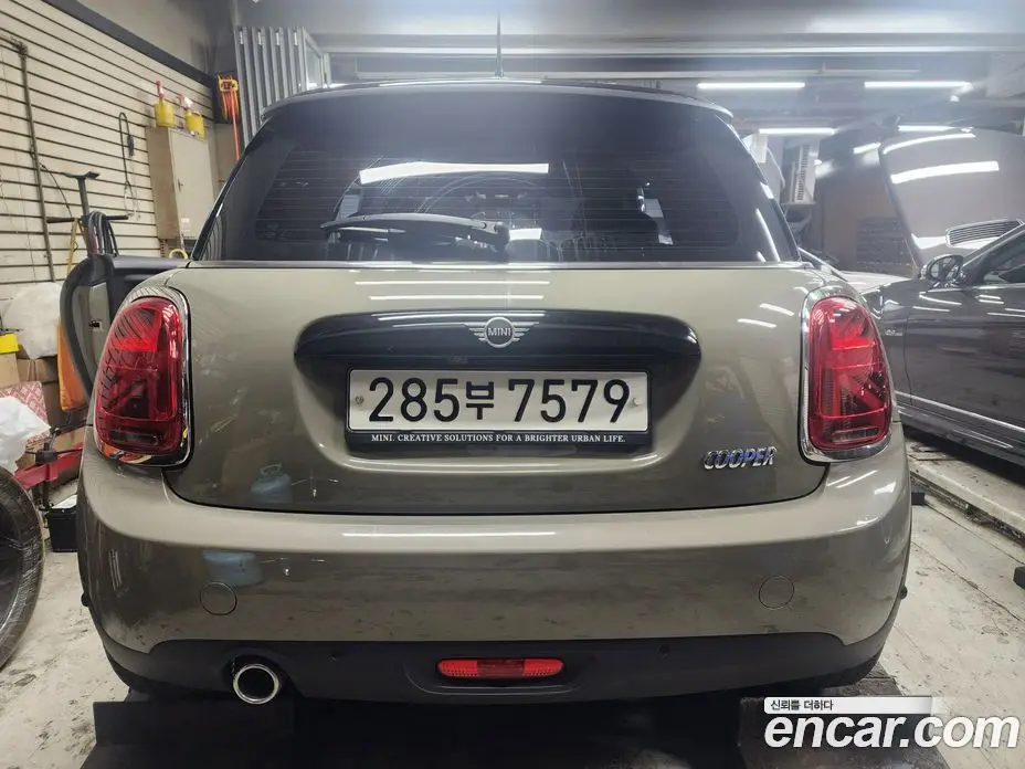 Mini Cooper 2020 1.5 автомат (гидро), фото 3