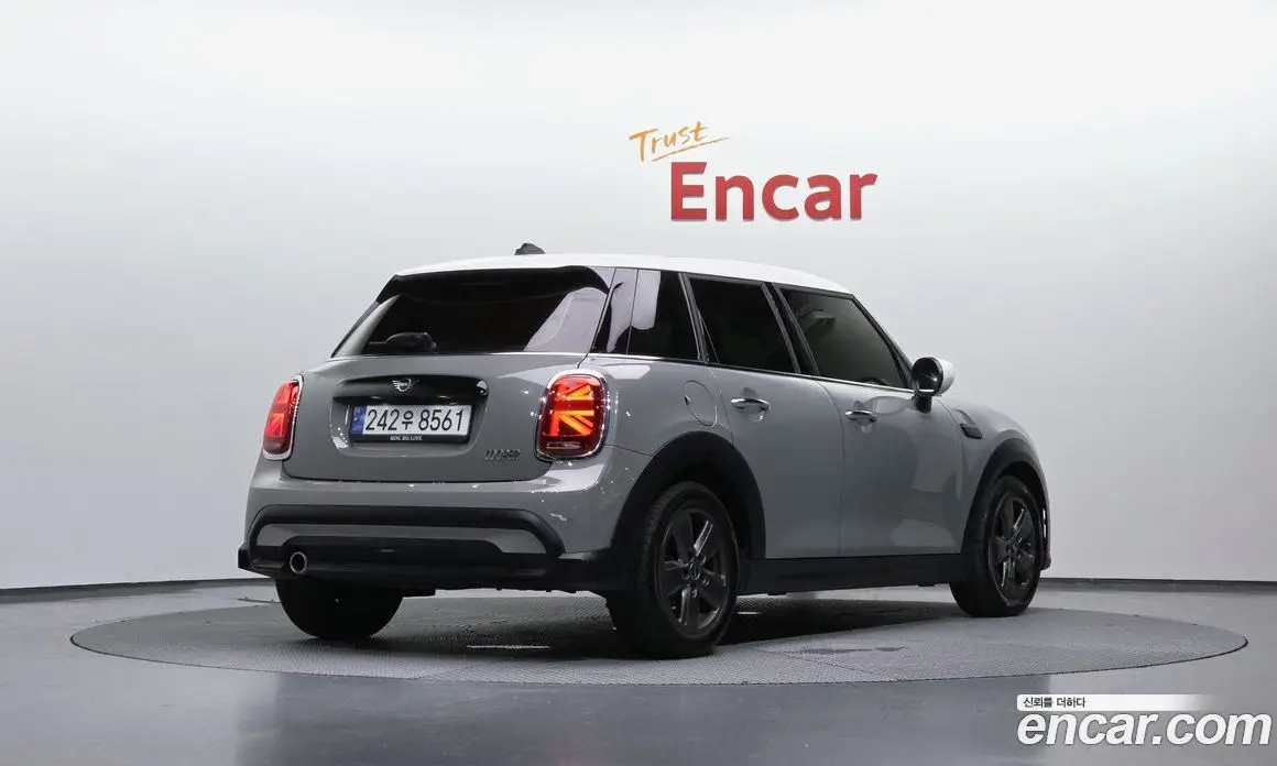 Mini Cooper 2022 1.5 автомат (гидро), фото 1 Mini Cooper 2022 1.5 автомат (гидро), фото 1