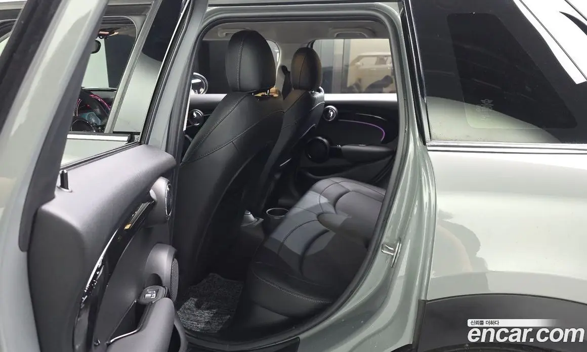 Mini Cooper 2022 1.5 автомат (гидро), фото 15 Mini Cooper 2022 1.5 автомат (гидро), фото 15
