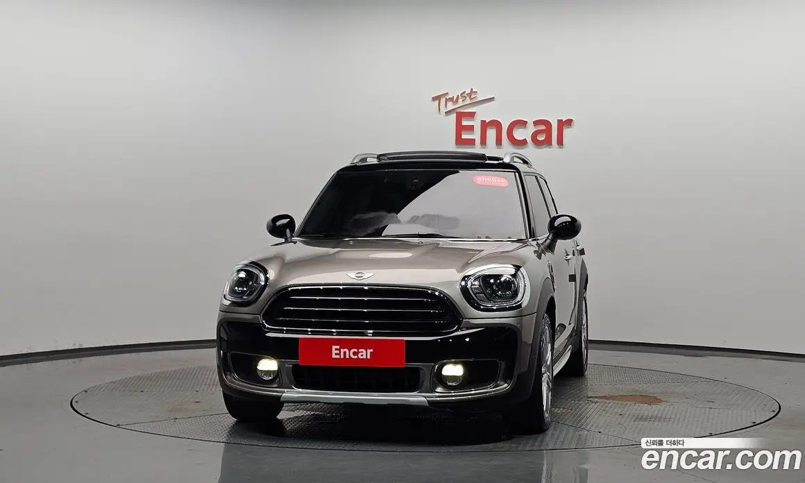Mini Countryman 2018 2.0 автомат (гидро), фото 2 Mini Countryman 2018 2.0 автомат (гидро), фото 2