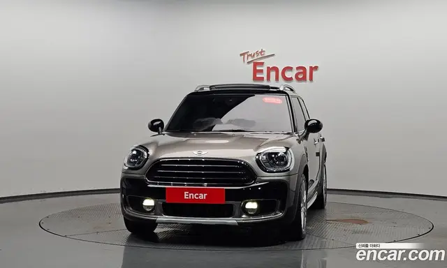 Mini Countryman 2018 2.0 автомат (гидро), миниатюра 2 Mini Countryman 2018 2.0 автомат (гидро), миниатюра 2