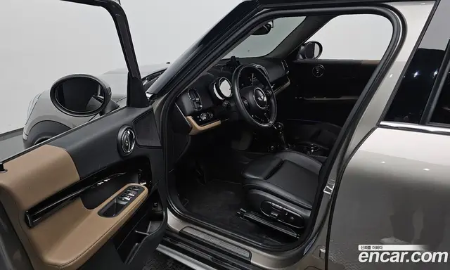Mini Countryman 2018 2.0 автомат (гидро), миниатюра 12