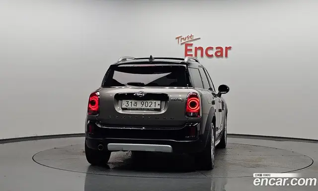 Mini Countryman 2018 2.0 автомат (гидро), миниатюра 3 Mini Countryman 2018 2.0 автомат (гидро), миниатюра 3