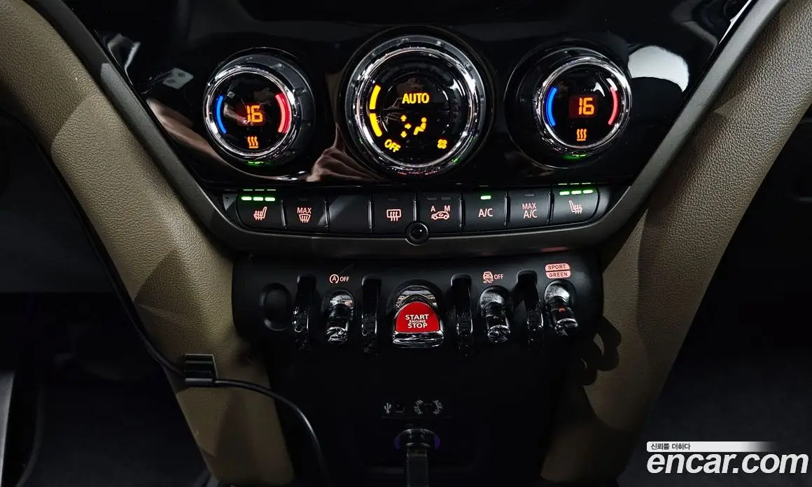 Mini Countryman 2018 2.0 автомат (гидро), фото 26 Mini Countryman 2018 2.0 автомат (гидро), фото 26