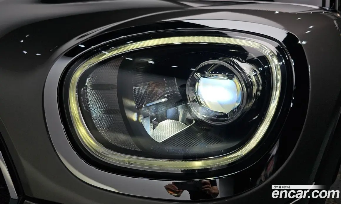 Mini Countryman 2018 2.0 автомат (гидро), фото 7 Mini Countryman 2018 2.0 автомат (гидро), фото 7