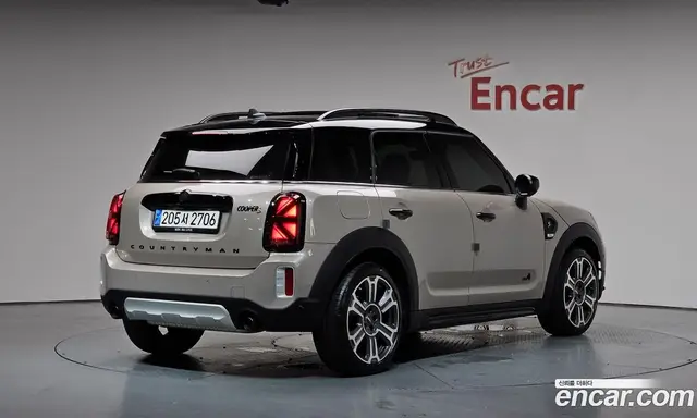 Mini Countryman 2023 2.0 автомат (гидро), миниатюра 1 Mini Countryman 2023 2.0 автомат (гидро), миниатюра 1