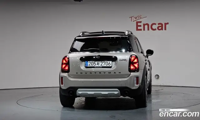 Mini Countryman 2023 2.0 автомат (гидро), миниатюра 3 Mini Countryman 2023 2.0 автомат (гидро), миниатюра 3