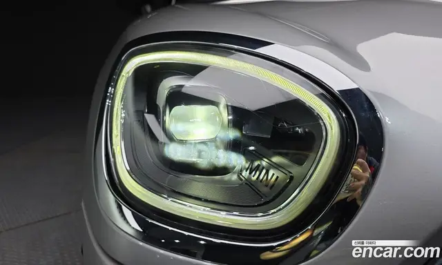Mini Countryman 2023 1.5 автомат (гидро), миниатюра 8 Mini Countryman 2023 1.5 автомат (гидро), миниатюра 8