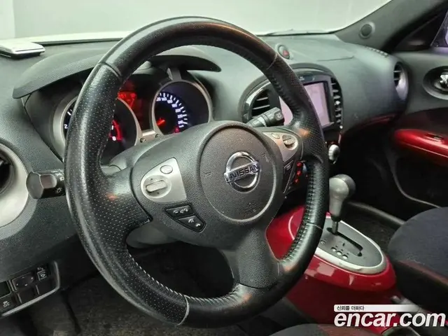 Nissan Juke 2013 1.6 автомат (гидро), миниатюра 9 Nissan Juke 2013 1.6 автомат (гидро), миниатюра 9