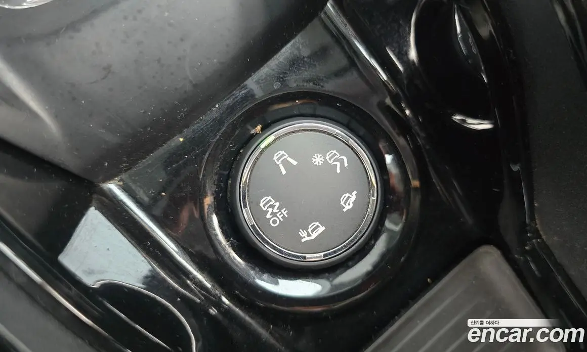 Peugeot 2008 2018 1.6 автомат (гидро), фото 18