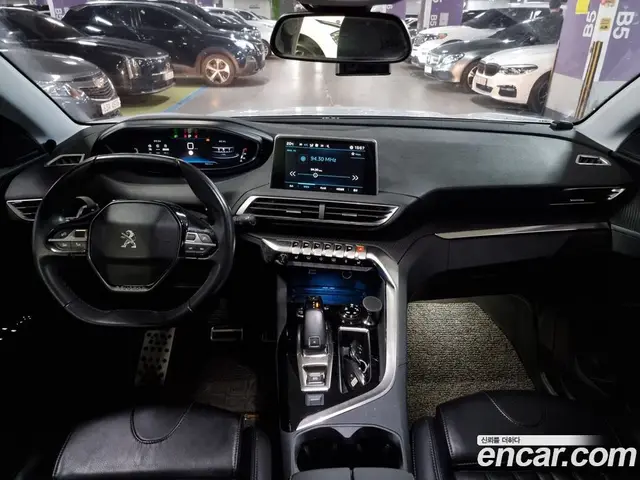 Peugeot 3008 2017 1.6 автомат (гидро), миниатюра 7
