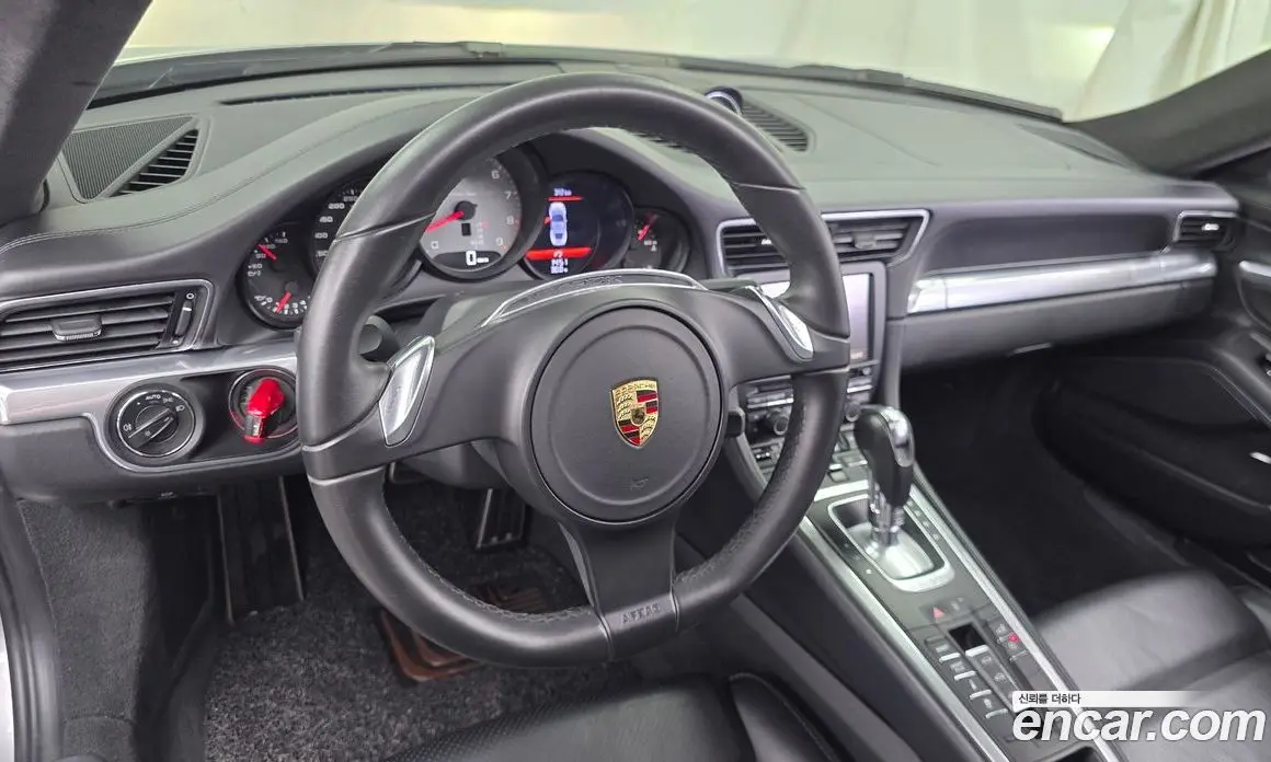 Porsche 911 2012 3.8 автомат (гидро), фото 12 Porsche 911 2012 3.8 автомат (гидро), фото 12