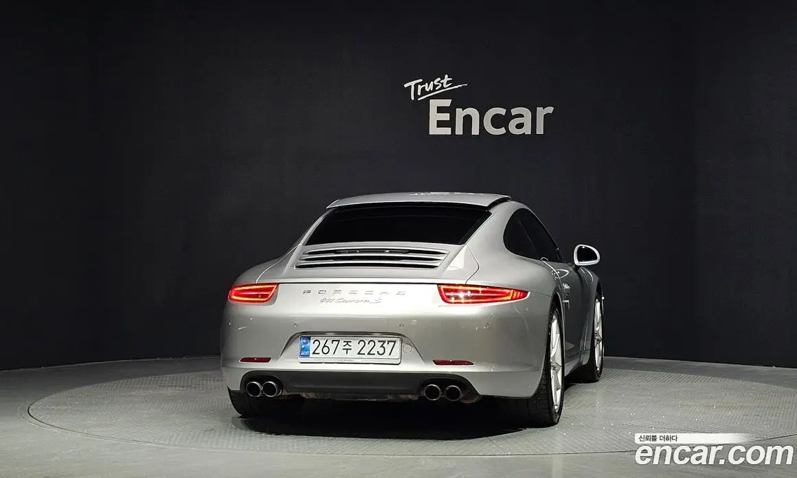 Porsche 911 2012 3.8 автомат (гидро), фото 4 Porsche 911 2012 3.8 автомат (гидро), фото 4