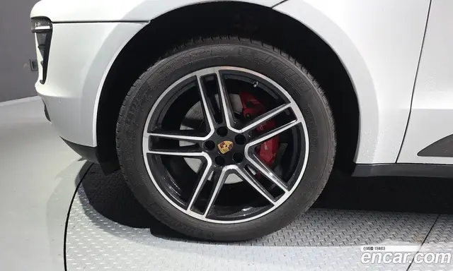 Porsche Macan 2015 3.0 автомат (гидро), миниатюра 5