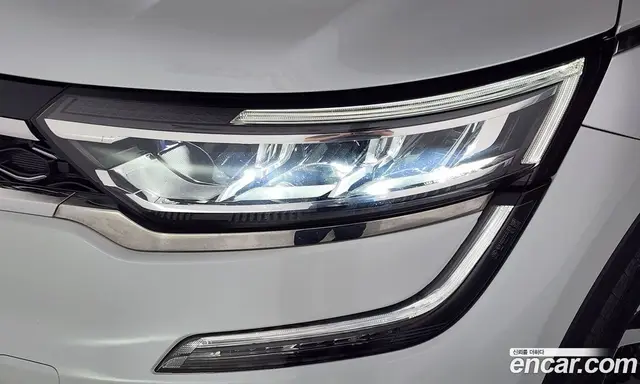 Renault (Samsung) QM6 2021 2.0 автомат (гидро), миниатюра 7 Renault (Samsung) QM6 2021 2.0 автомат (гидро), миниатюра 7