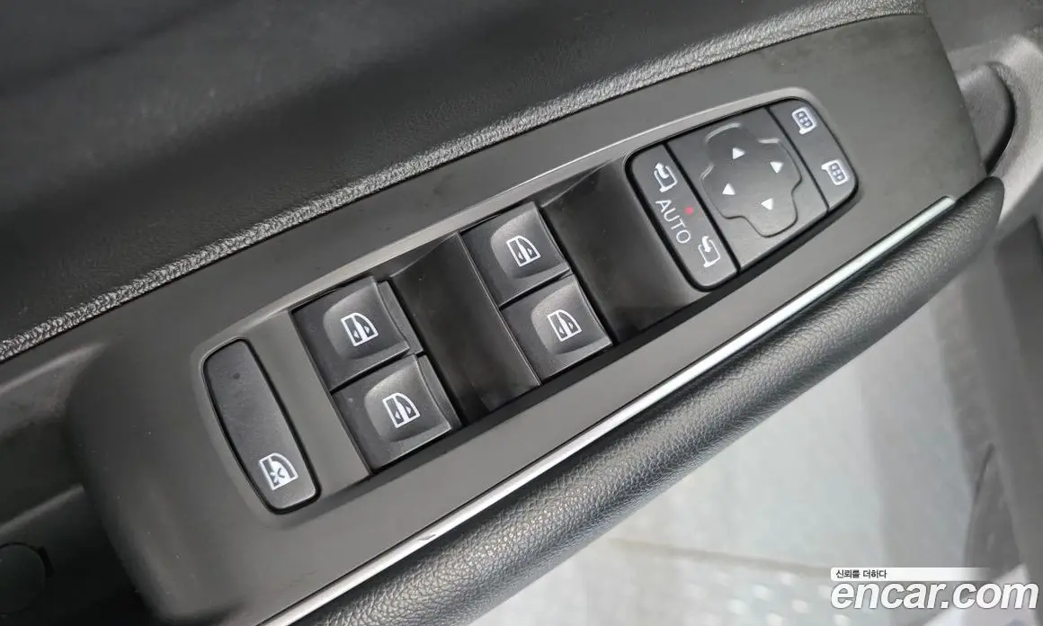 Renault (Samsung) QM6 2021 2.0 автомат (гидро), фото 12 Renault (Samsung) QM6 2021 2.0 автомат (гидро), фото 12