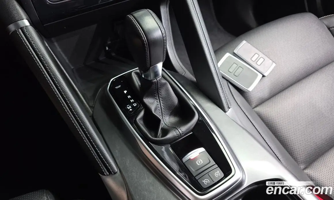 Renault (Samsung) QM6 2021 2.0 автомат (гидро), фото 9 Renault (Samsung) QM6 2021 2.0 автомат (гидро), фото 9