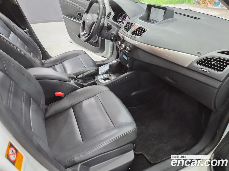 Renault (Samsung) SM3 2018 1.6 автомат (гидро), фото 20 Renault (Samsung) SM3 2018 1.6 автомат (гидро), фото 20