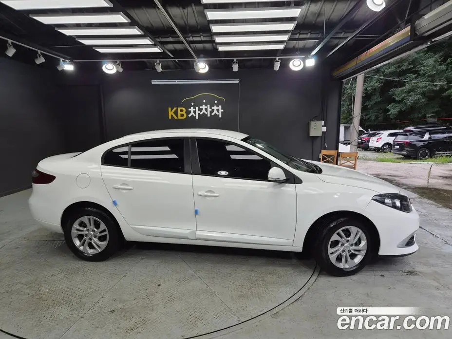 Renault (Samsung) SM3 2018 1.6 автомат (гидро), фото 3 Renault (Samsung) SM3 2018 1.6 автомат (гидро), фото 3