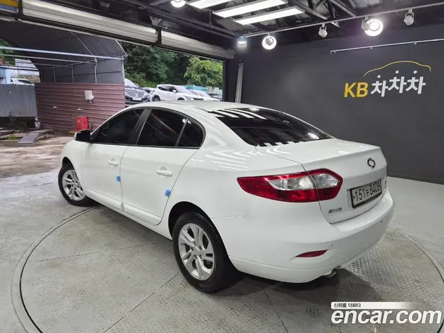 Renault (Samsung) SM3 2018 1.6 автомат (гидро), миниатюра 5 Renault (Samsung) SM3 2018 1.6 автомат (гидро), миниатюра 5