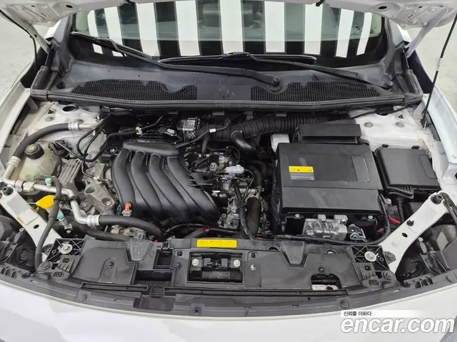 Renault (Samsung) SM3 2018 1.6 автомат (гидро), миниатюра 8 Renault (Samsung) SM3 2018 1.6 автомат (гидро), миниатюра 8