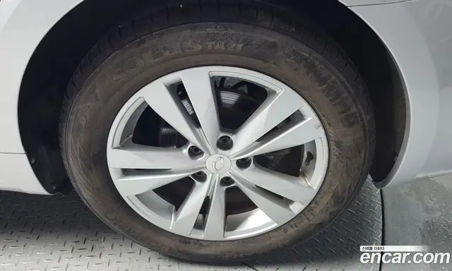 Renault (Samsung) SM6 2016 2.0 автомат (гидро), миниатюра 7 Renault (Samsung) SM6 2016 2.0 автомат (гидро), миниатюра 7