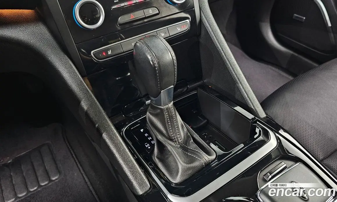 Renault (Samsung) SM6 2016 2.0 автомат (гидро), фото 12 Renault (Samsung) SM6 2016 2.0 автомат (гидро), фото 12