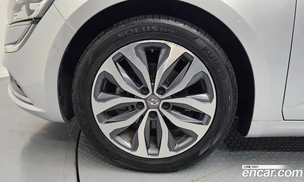 Renault (Samsung) SM6 2016 2.0 автомат (гидро), фото 5 Renault (Samsung) SM6 2016 2.0 автомат (гидро), фото 5