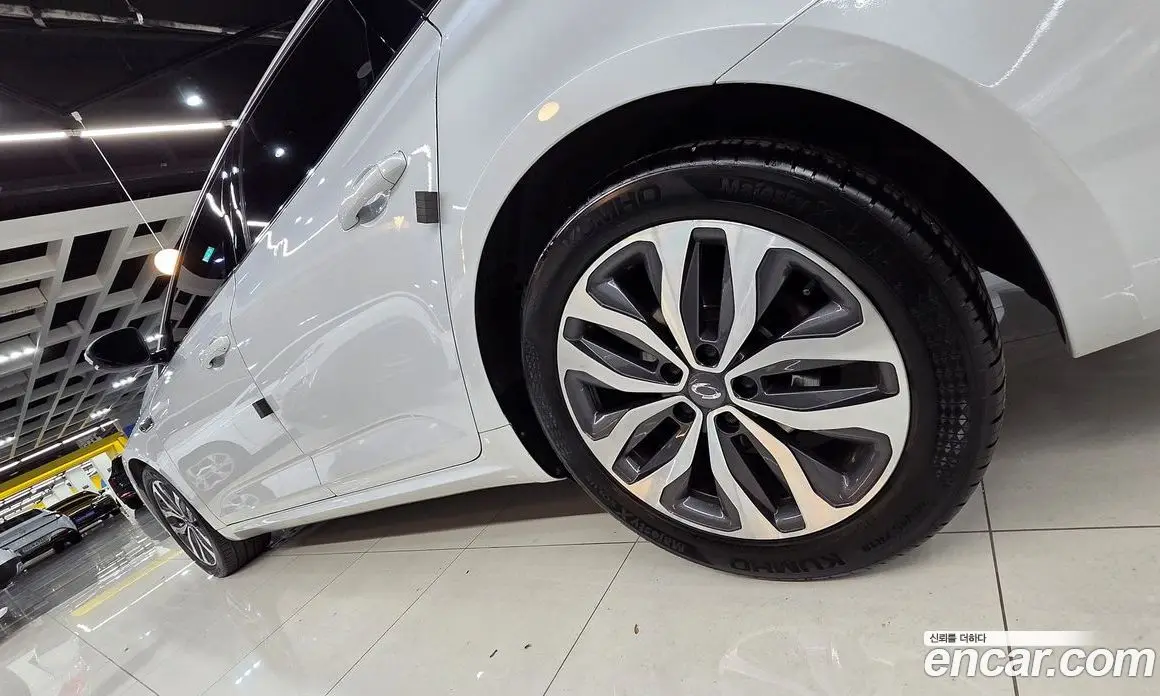 Renault (Samsung) SM6 2016 1.5 автомат (гидро), фото 9 Renault (Samsung) SM6 2016 1.5 автомат (гидро), фото 9