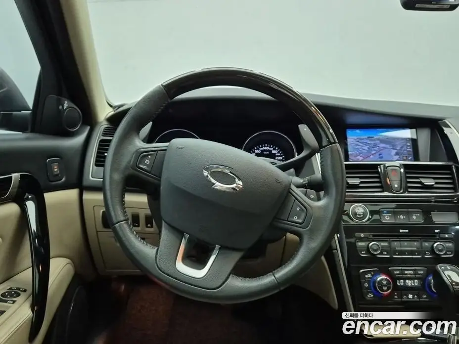 Renault (Samsung) SM7 2014 2.5 автомат (гидро), фото 4 Renault (Samsung) SM7 2014 2.5 автомат (гидро), фото 4