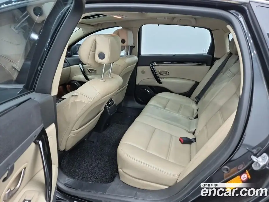 Renault (Samsung) SM7 2014 2.5 автомат (гидро), фото 9 Renault (Samsung) SM7 2014 2.5 автомат (гидро), фото 9