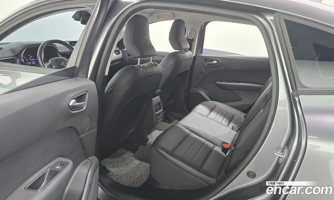 Renault (Samsung) XM3 2020 1.6 автомат (гидро), фото 12 Renault (Samsung) XM3 2020 1.6 автомат (гидро), фото 12