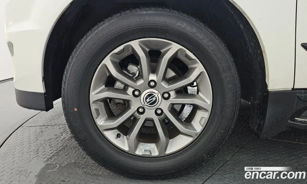 SsangYong Korando 2014 2.0 автомат (гидро), фото 5 SsangYong Korando 2014 2.0 автомат (гидро), фото 5