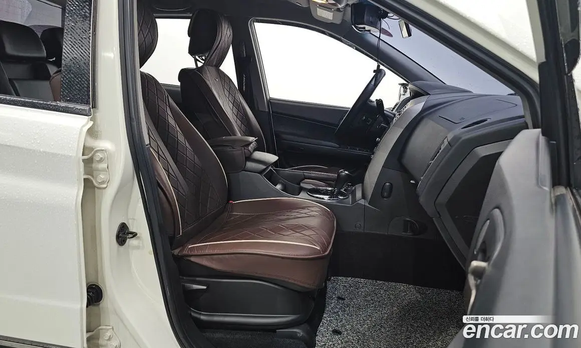 SsangYong Korando 2014 2.0 автомат (гидро), фото 10 SsangYong Korando 2014 2.0 автомат (гидро), фото 10