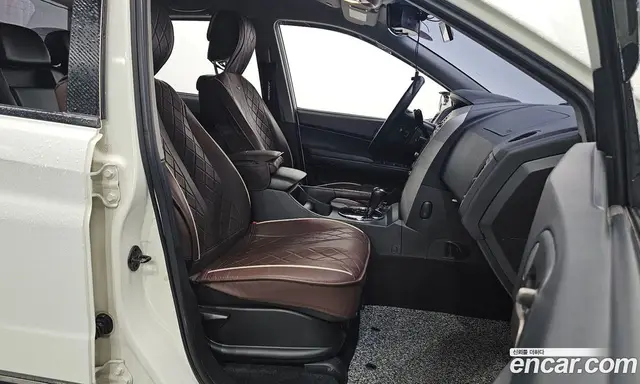 SsangYong Korando 2014 2.0 автомат (гидро), миниатюра 10 SsangYong Korando 2014 2.0 автомат (гидро), миниатюра 10