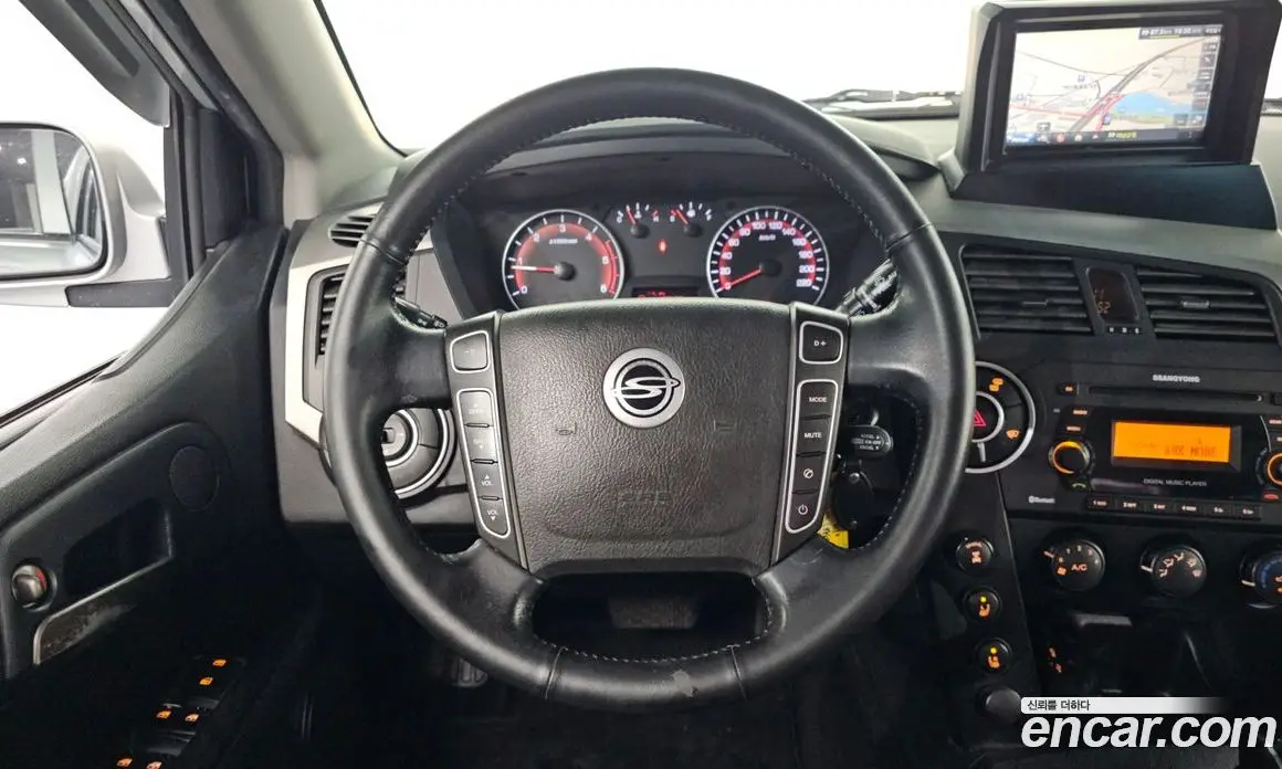 SsangYong Korando 2014 2.0 автомат (гидро), фото 19 SsangYong Korando 2014 2.0 автомат (гидро), фото 19