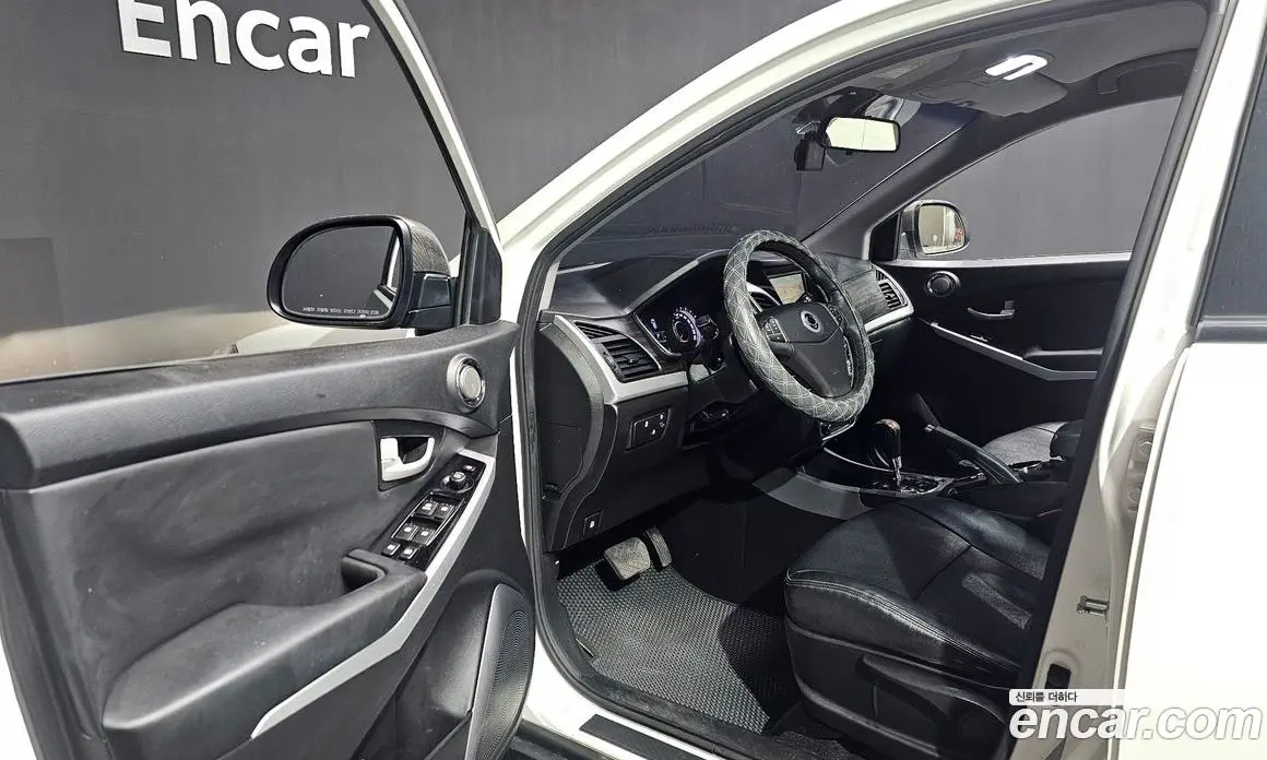 SsangYong Korando 2016 2.2 автомат (гидро), фото 13 SsangYong Korando 2016 2.2 автомат (гидро), фото 13