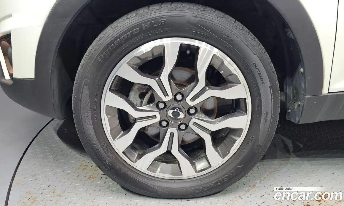 SsangYong Korando 2016 2.2 автомат (гидро), фото 5 SsangYong Korando 2016 2.2 автомат (гидро), фото 5