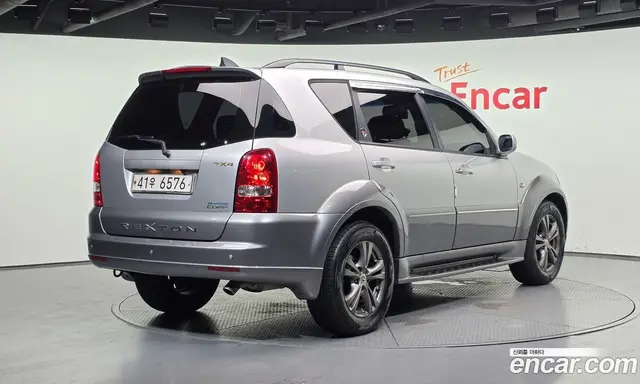 SsangYong Rexton 2012 2.0 автомат (гидро), миниатюра 2 SsangYong Rexton 2012 2.0 автомат (гидро), миниатюра 2