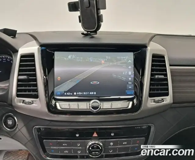 SsangYong Rexton 2017 2.2 автомат (гидро), миниатюра 11