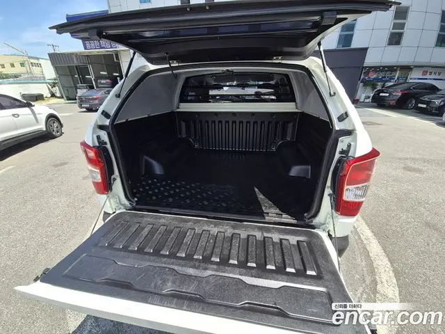 SsangYong Rexton 2018 2.2 автомат (гидро), миниатюра 8