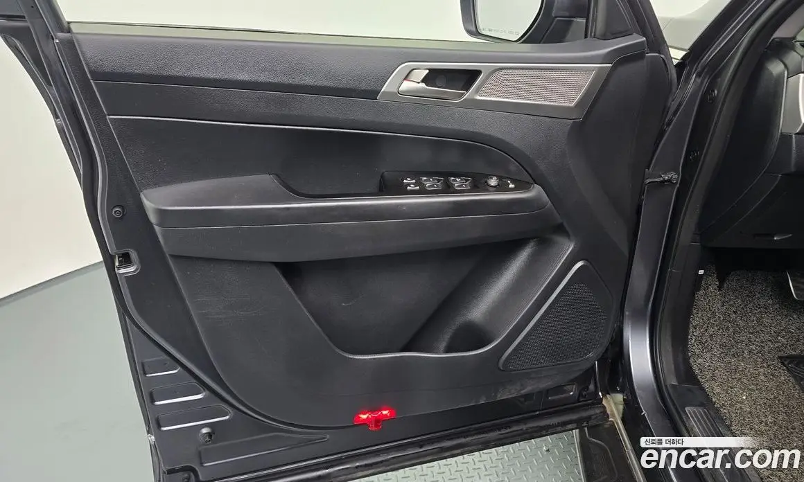 SsangYong Rexton 2019 2.2 автомат (гидро), фото 14 SsangYong Rexton 2019 2.2 автомат (гидро), фото 14